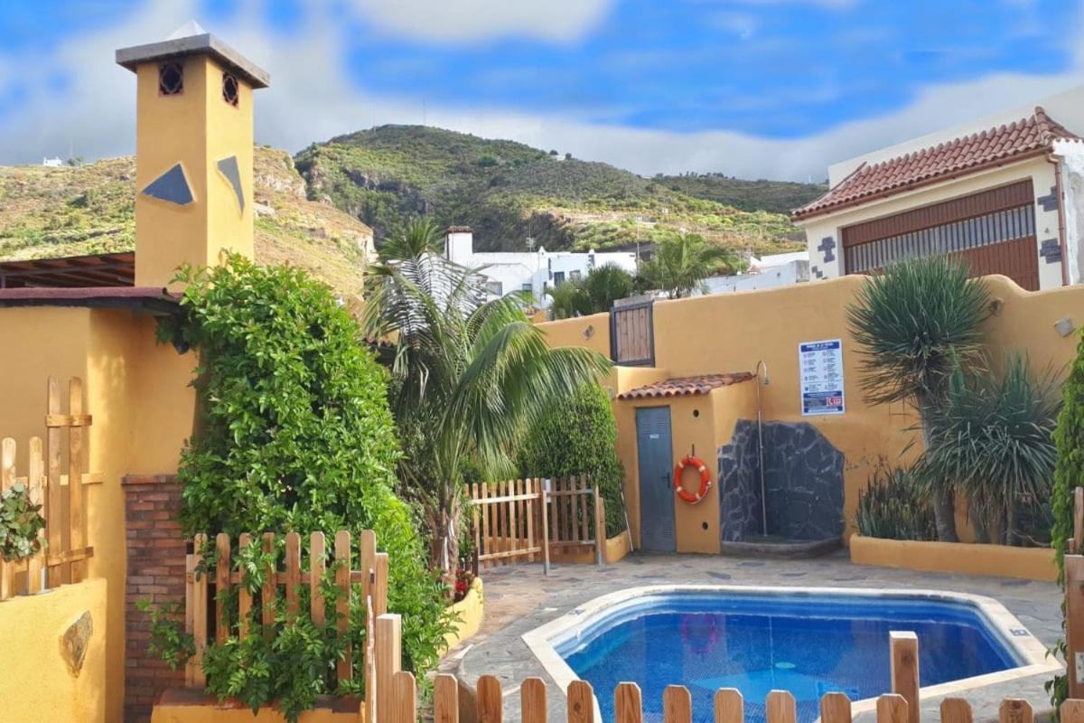 Eden Rentals North Paradise "House B" Santa Catalina Bagian luar foto