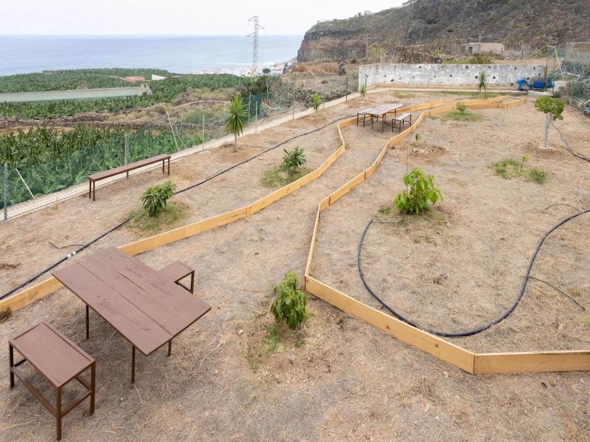 Eden Rentals North Paradise "House B" Santa Catalina Bagian luar foto